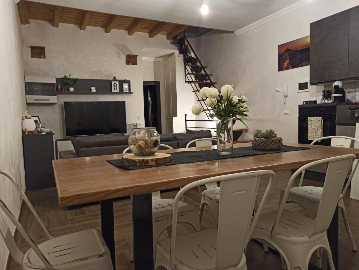 דירות Giulianello La Terrazza Sul Corso מראה חיצוני תמונה